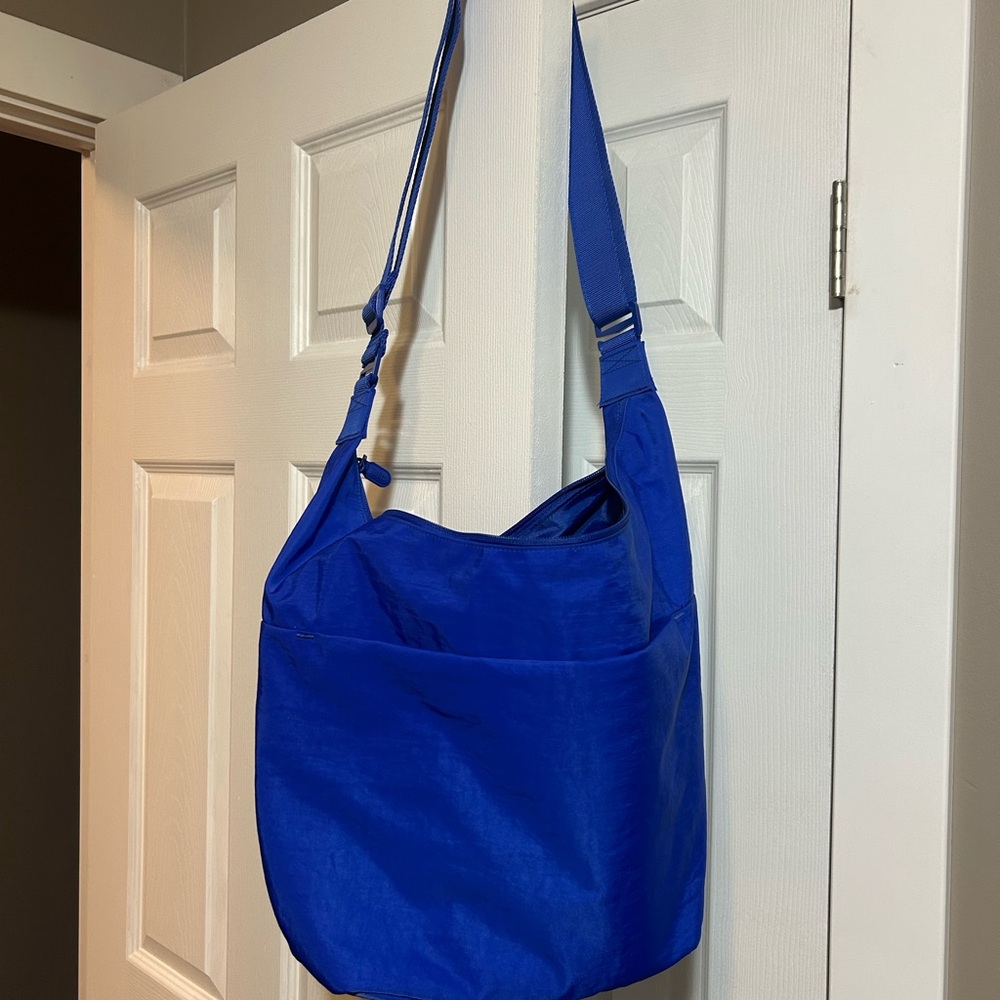 BEIS Crescent Catchall Blue Crossbody Bag